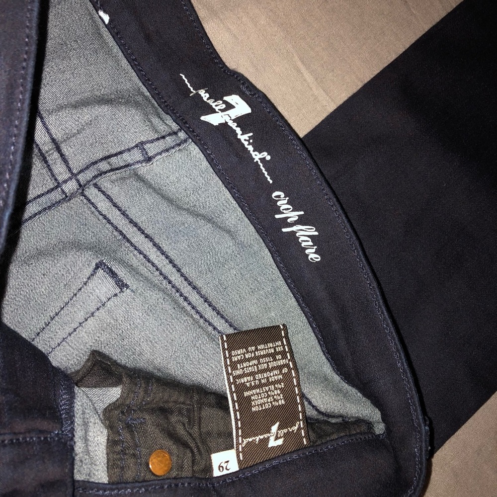 7 For All Mankind Crop Flare Dark Blue Jean 29 EUC - Picture 3 of 7